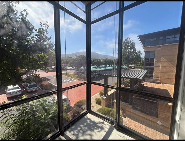 346M² OFFICE TO LET IN PLATTEKLOOF 3